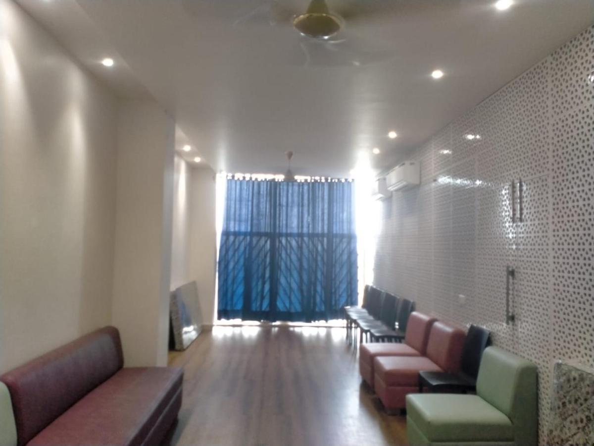 Hotel Pepper Hisār Exterior foto